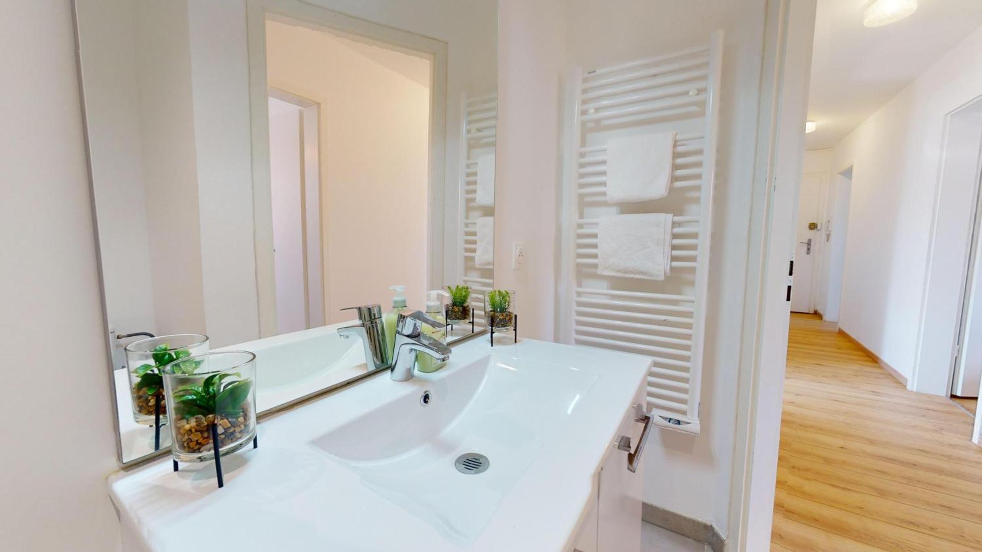 Appartement Rue Du Chene *